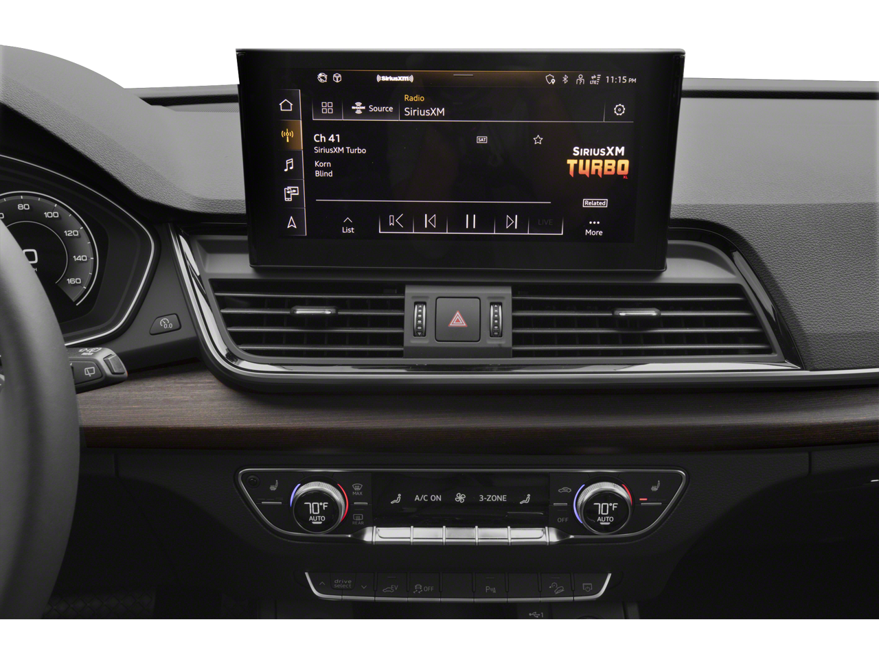 2022 Audi Q5 S line Prestige 55 TFSI e quattro