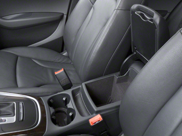 2011 Audi Q5 quattro 4dr 2.0T Premium Plus