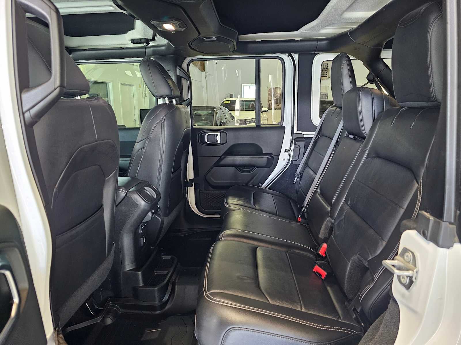 2018 Jeep Wrangler Unlimited Sahara 4x4