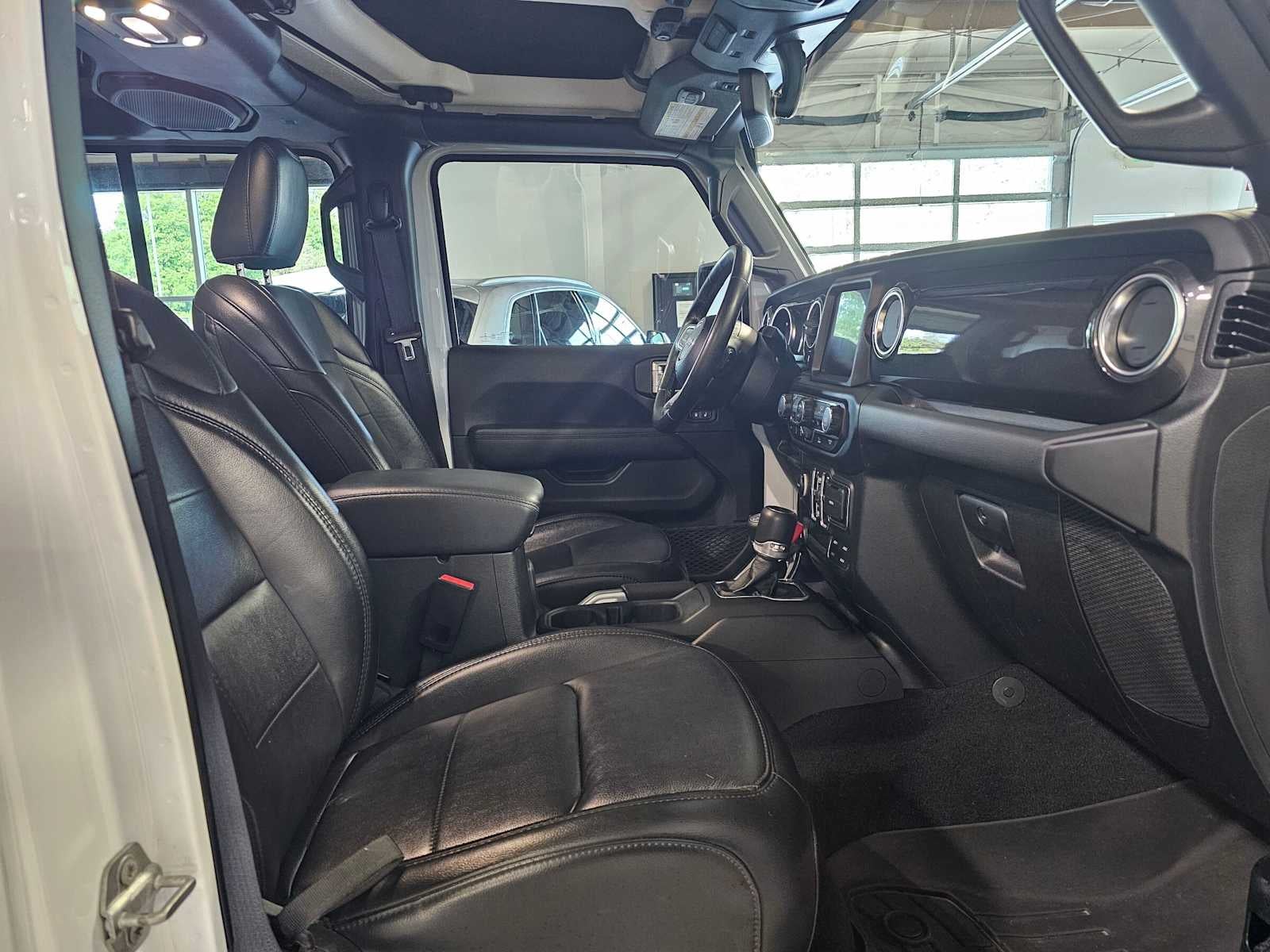 2022 Jeep Wrangler Unlimited Sahara Altitude