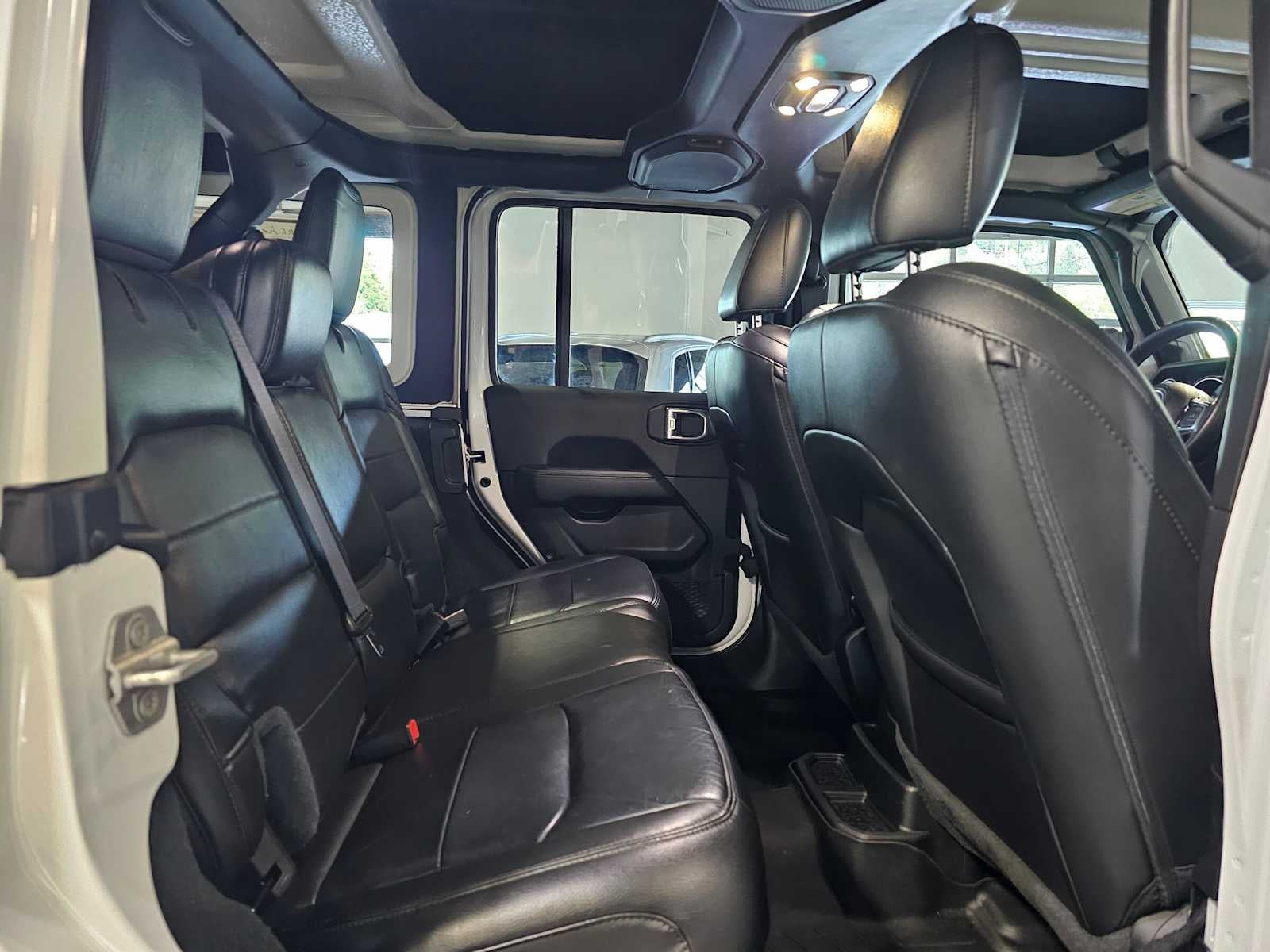 2022 Jeep Wrangler Unlimited Sahara Altitude