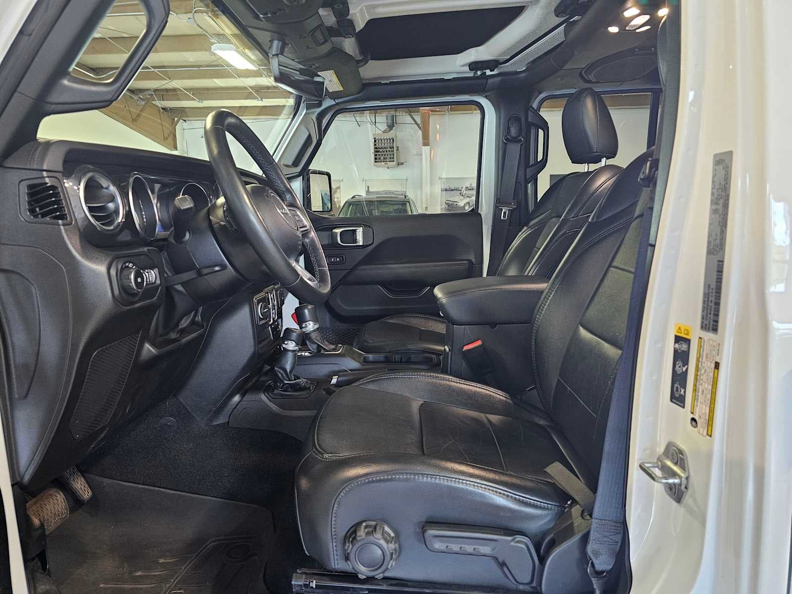 2022 Jeep Wrangler Unlimited Sahara Altitude