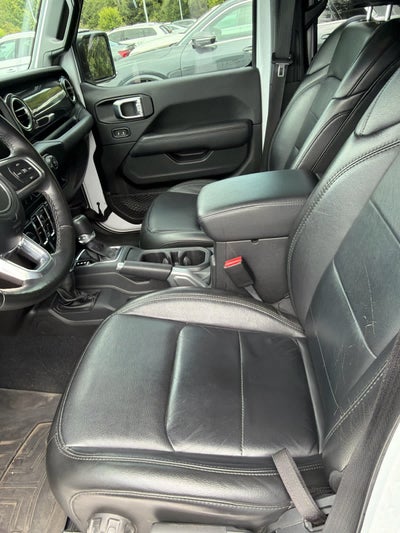 2022 Jeep Wrangler Unlimited Sahara Altitude 4x4