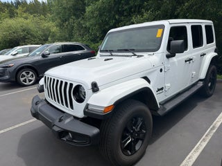 2022 Jeep Wrangler Unlimited Sahara Altitude 4x4