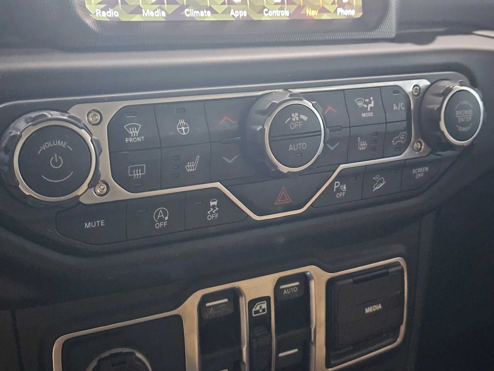 2018 Jeep Wrangler Unlimited Sahara 4x4