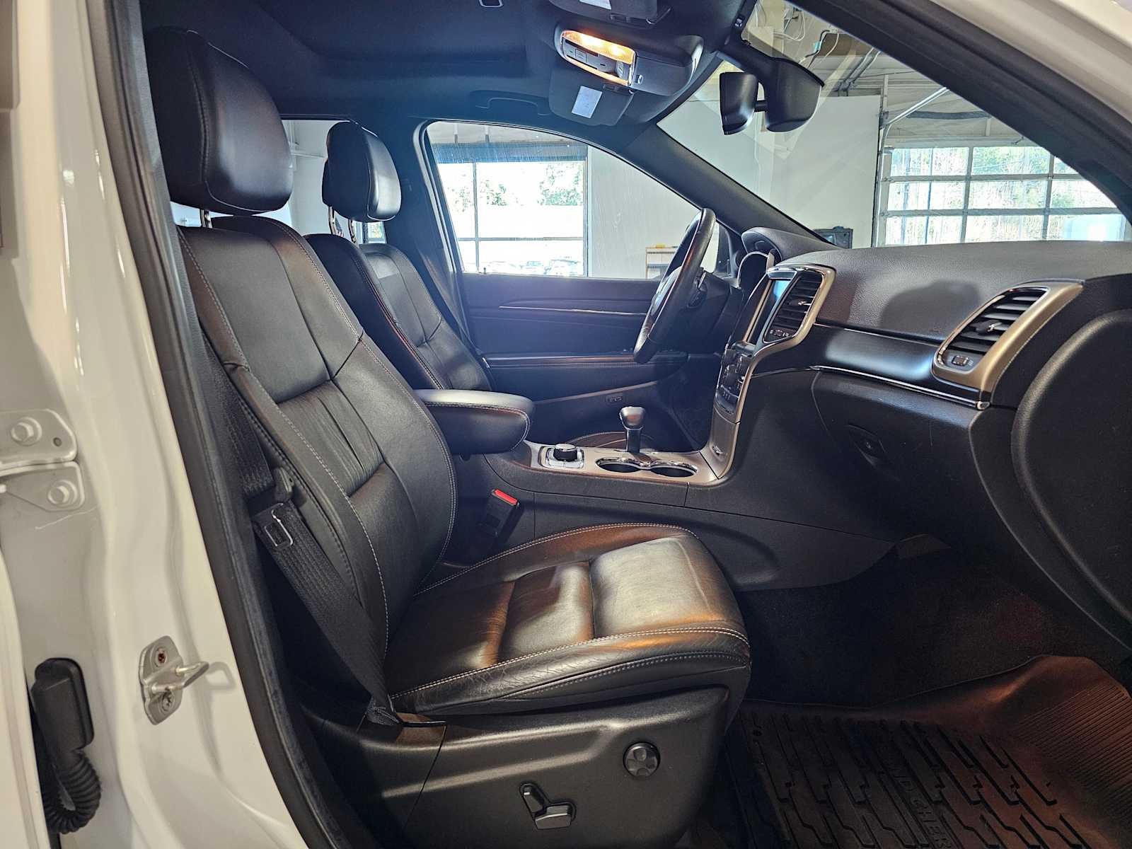 2014 Jeep Grand Cherokee 4WD 4dr Limited