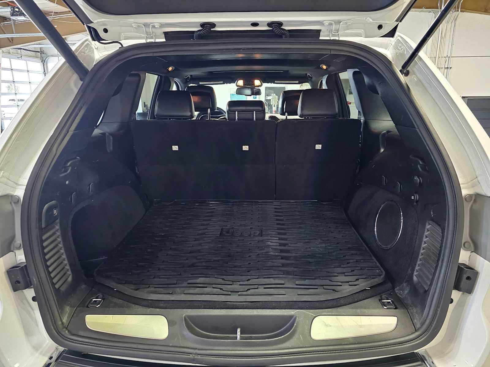 2014 Jeep Grand Cherokee 4WD 4dr Limited