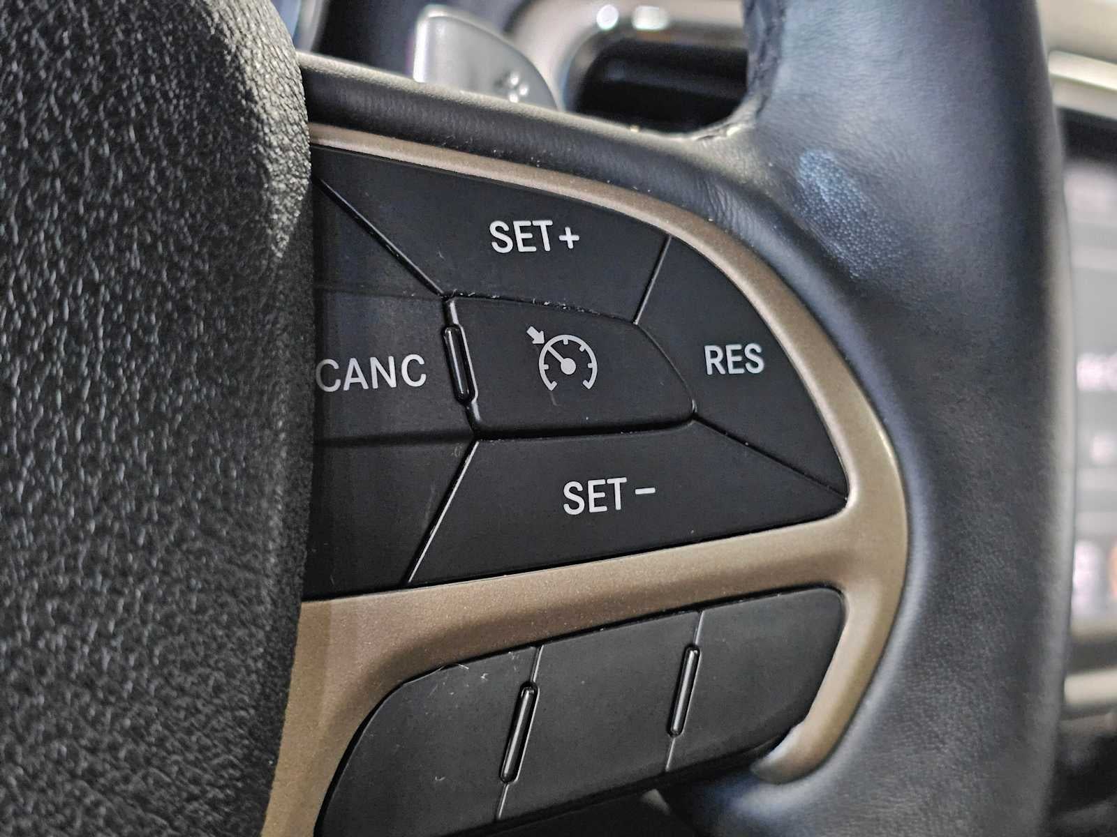 2014 Jeep Grand Cherokee 4WD 4dr Limited