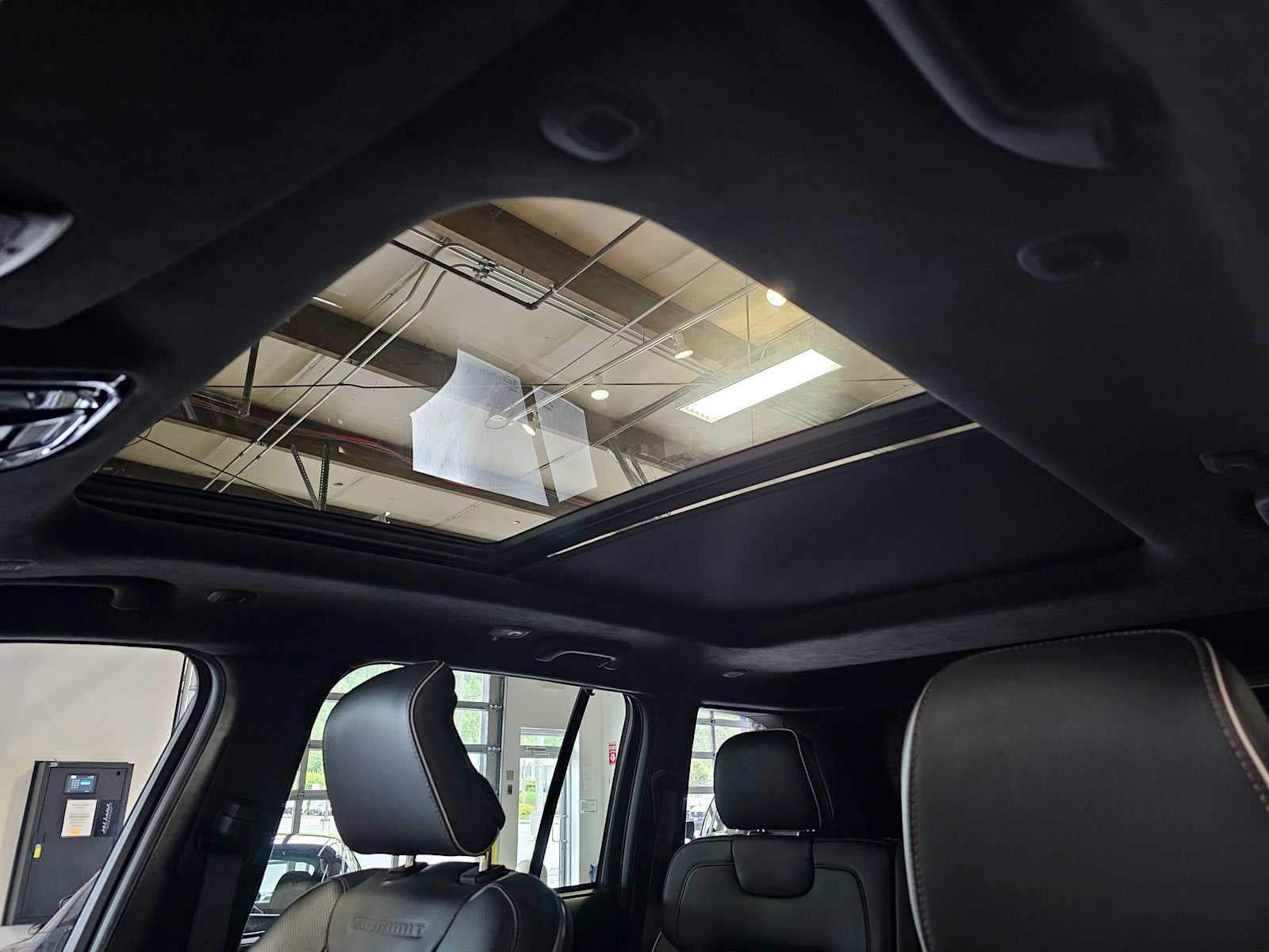 2022 Jeep Grand Cherokee 4xe Summit Reserve 4x4