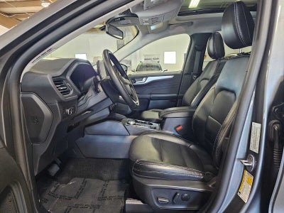 2025 Ford Escape Platinum
