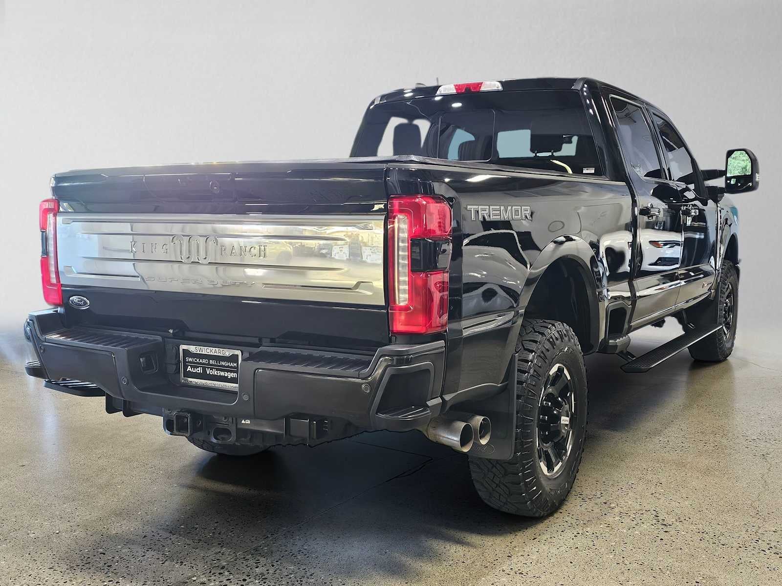 2025 Ford Super Duty F-350 SRW Pickup King Ranch
