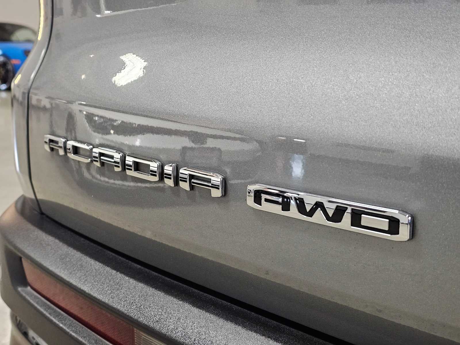 2024 GMC Acadia AWD 4dr AT4