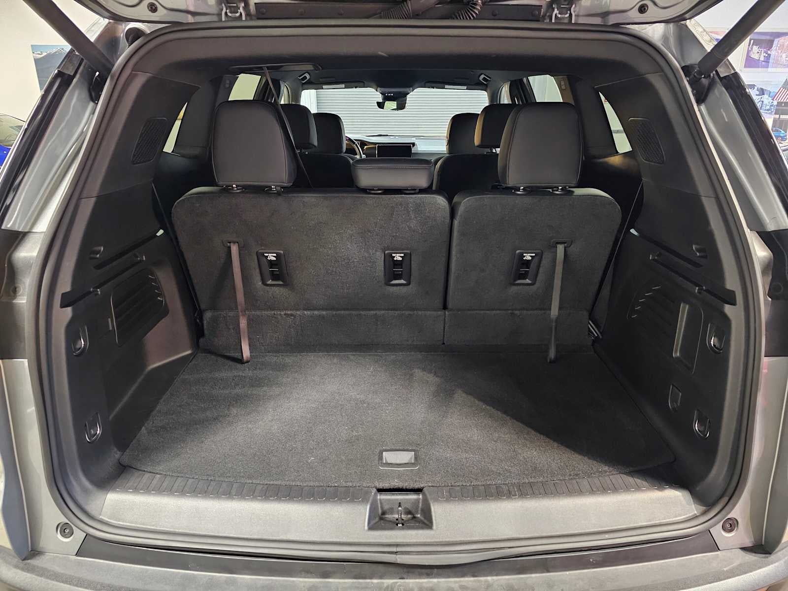 2024 GMC Acadia AWD 4dr AT4