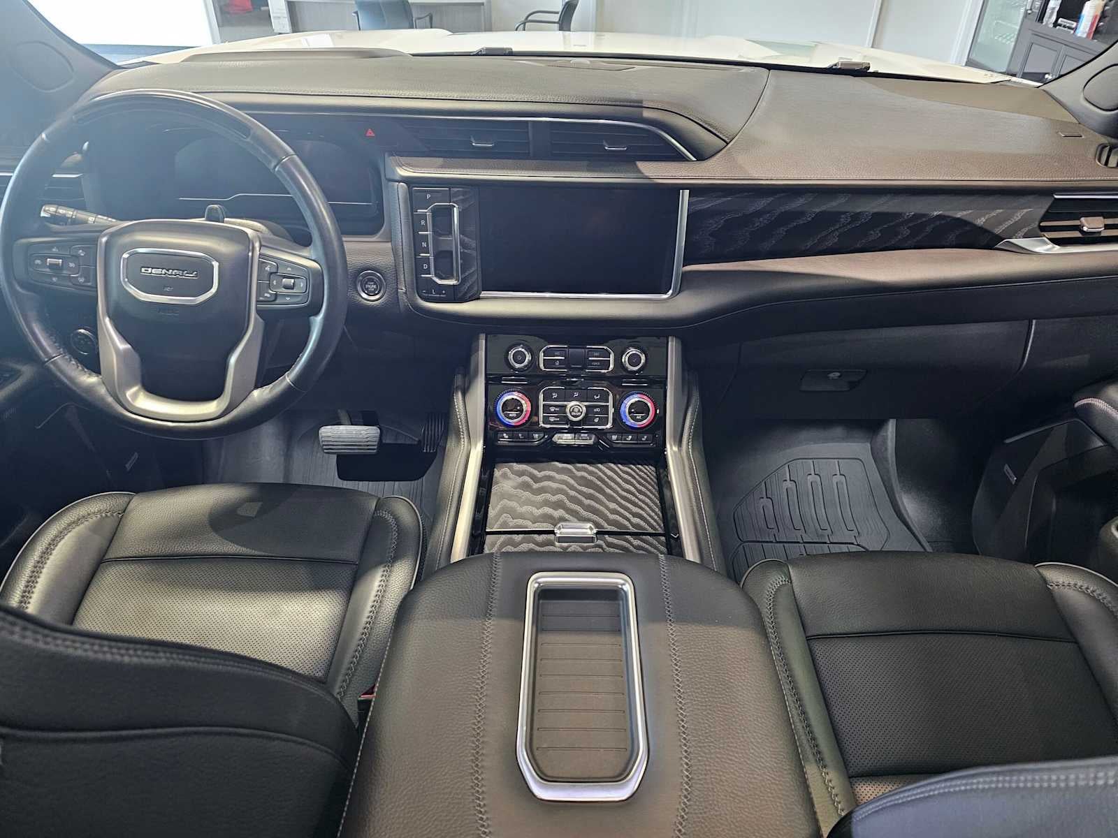 2024 GMC Yukon XL Denali Denali