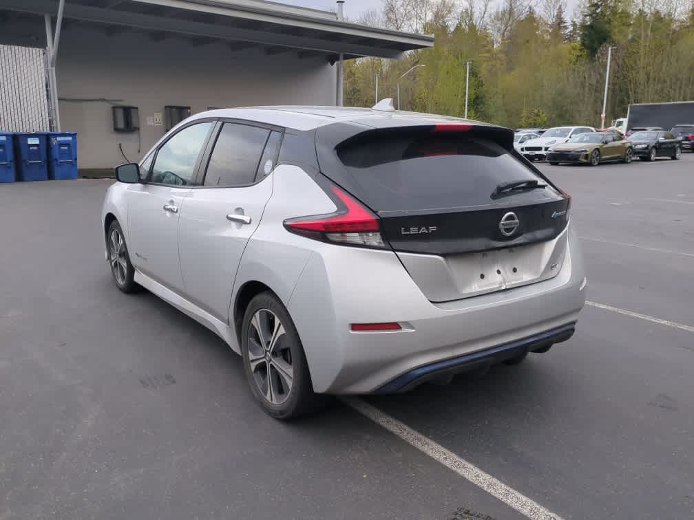 2018 Nissan LEAF SV Hatchback