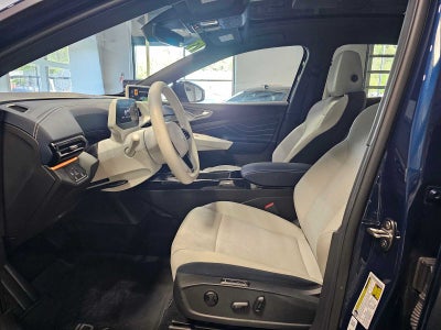 2023 Volkswagen ID.4 S RWD w/SK On Battery