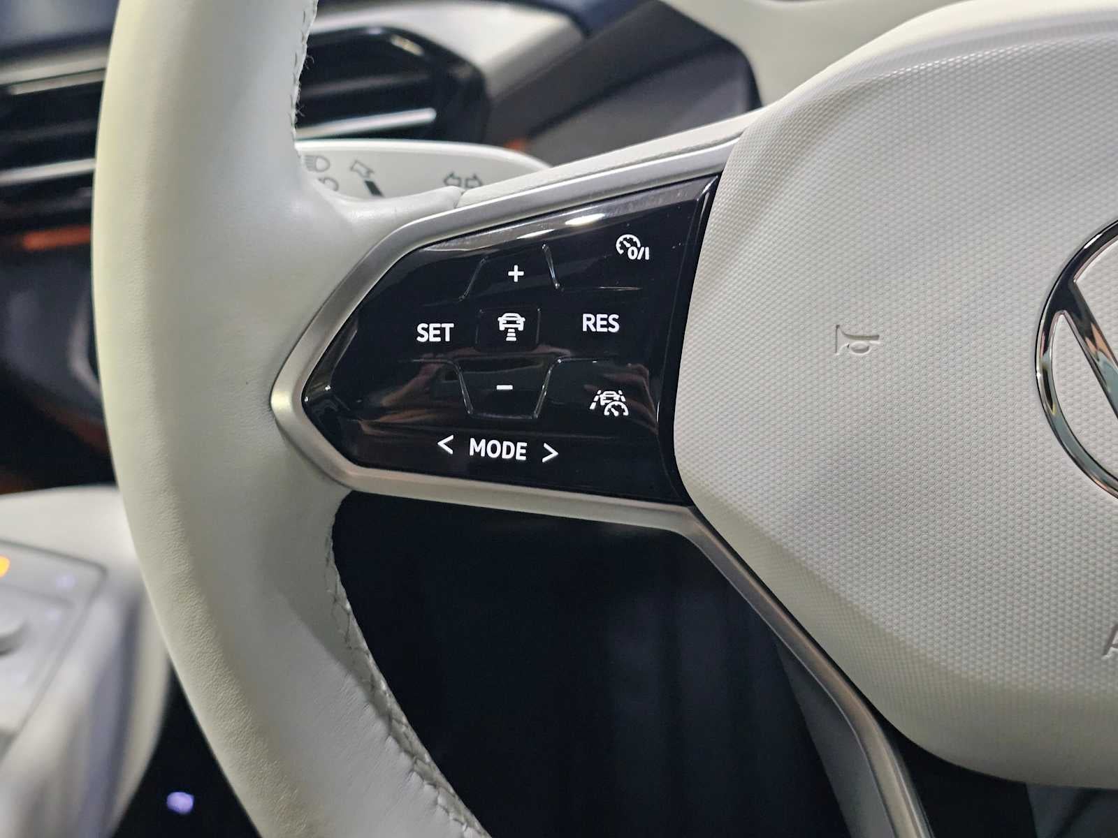 2023 Volkswagen ID.4 S RWD w/SK On Battery