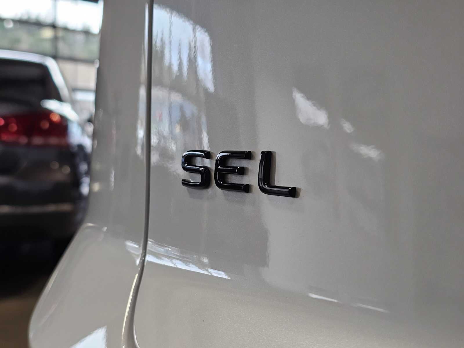 2026 Volkswagen Atlas Cross Sport 2.0T SEL R-Line Black 4MOTION