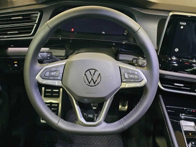 2026 Volkswagen Atlas Cross Sport 2.0T SEL R-Line Black 4MOTION