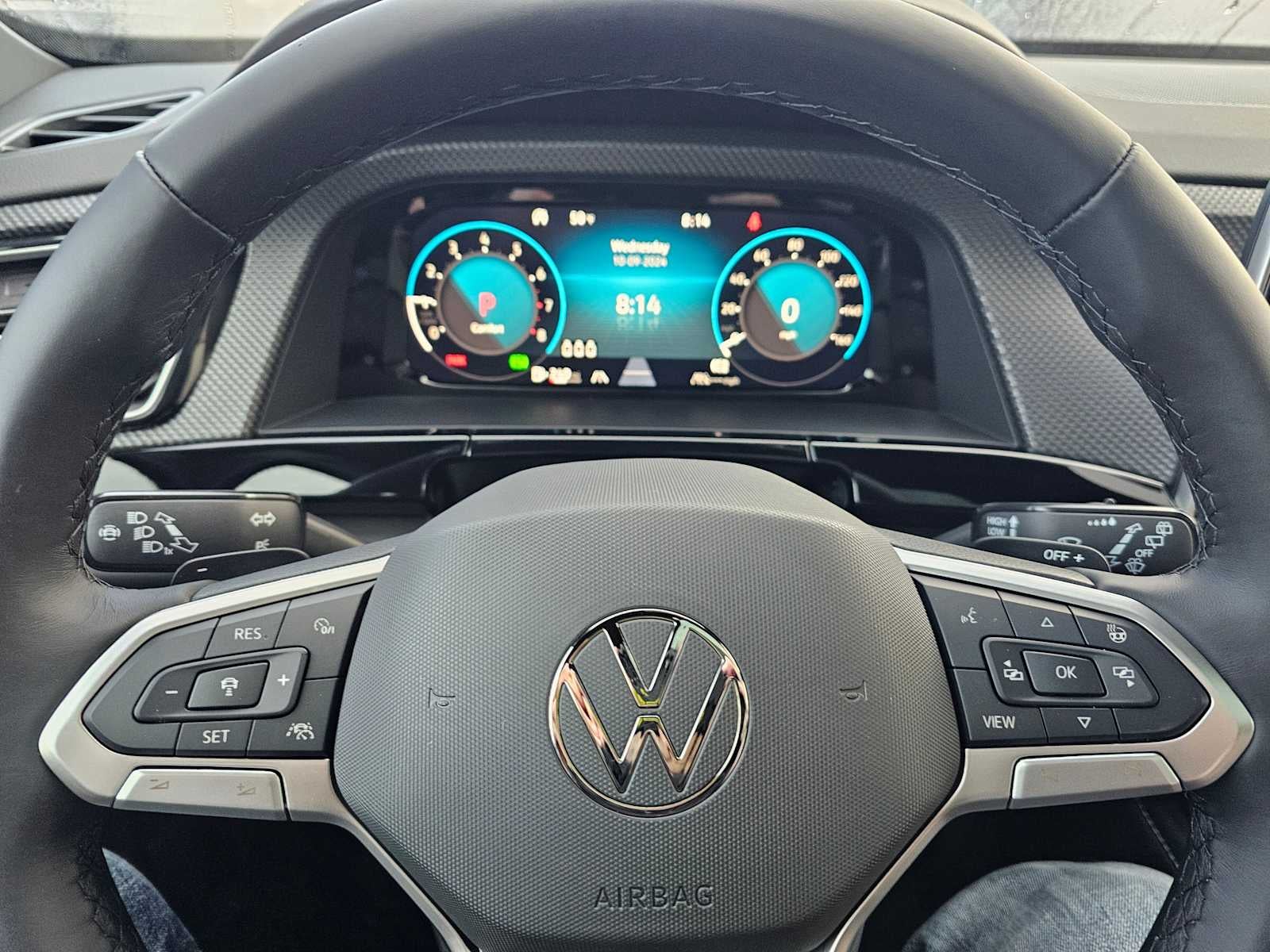 2024 Volkswagen Atlas Cross Sport 2.0T SEL R-Line 4MOTION