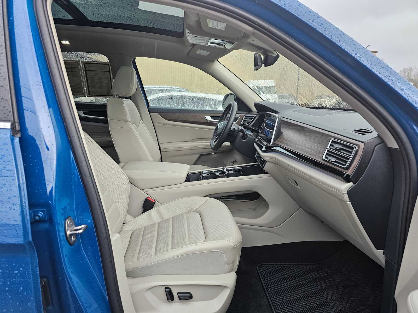 2025 Volkswagen Atlas 2.0T SEL 4MOTION