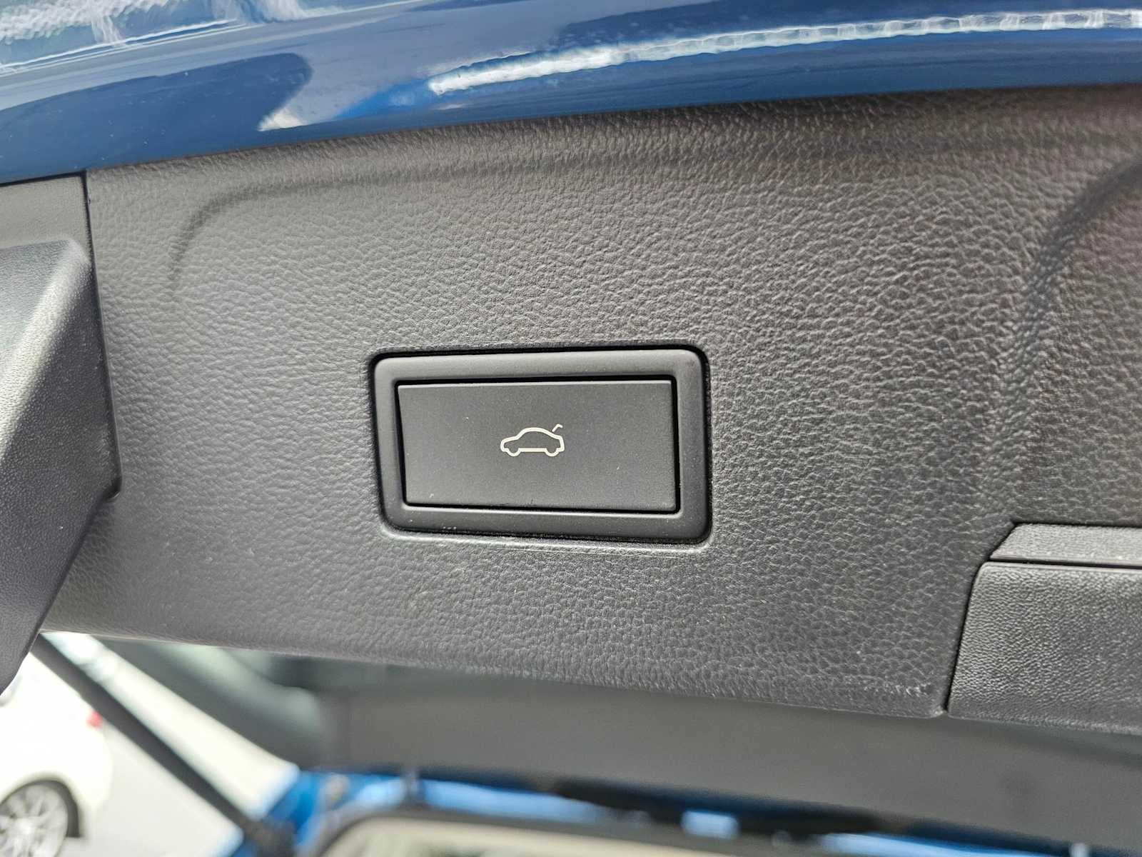 2025 Volkswagen Atlas 2.0T SEL 4MOTION