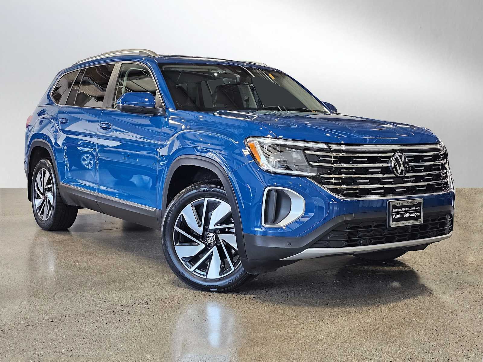 2025 Volkswagen Atlas 2.0T SEL 4MOTION's photo