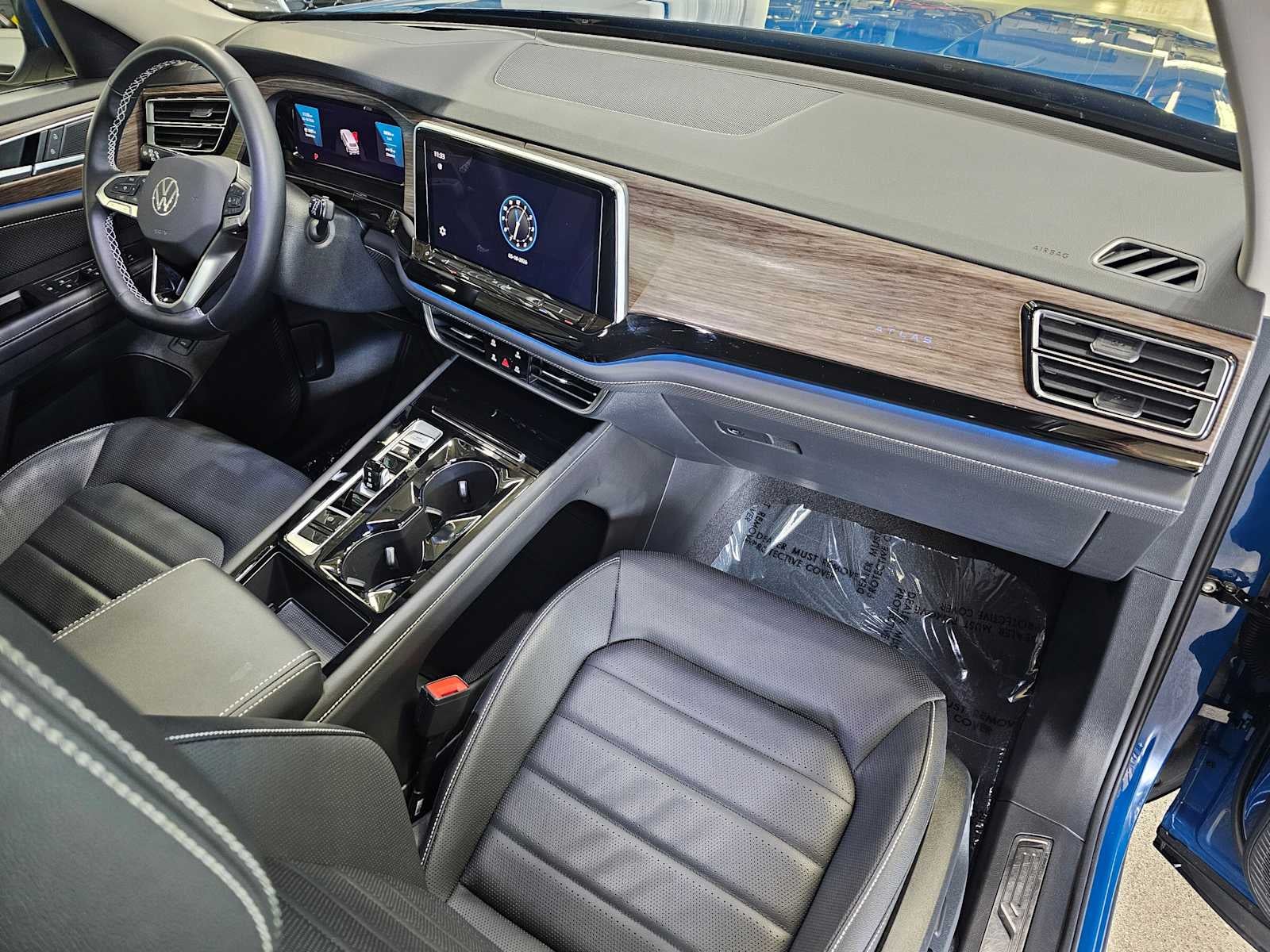 2025 Volkswagen Atlas 2.0T SEL 4MOTION