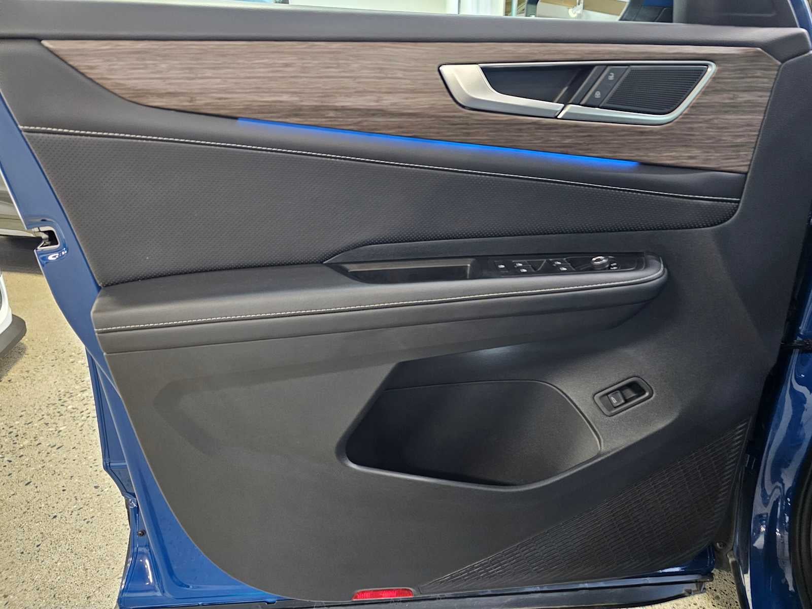 2025 Volkswagen Atlas 2.0T SEL 4MOTION