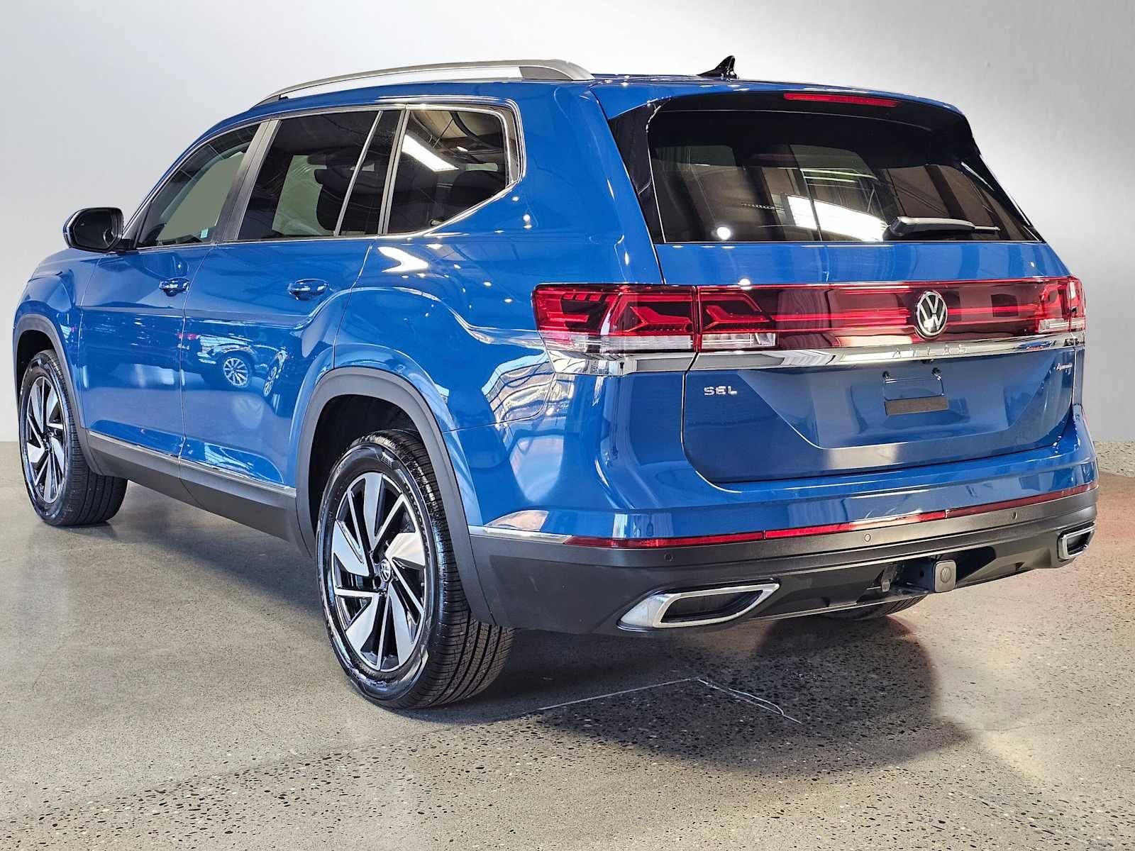 2025 Volkswagen Atlas 2.0T SEL 4MOTION
