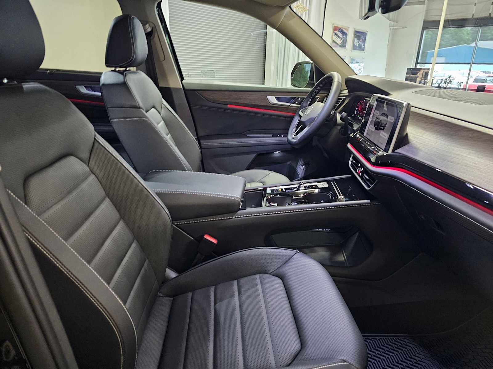 2025 Volkswagen Atlas 2.0T SEL 4MOTION