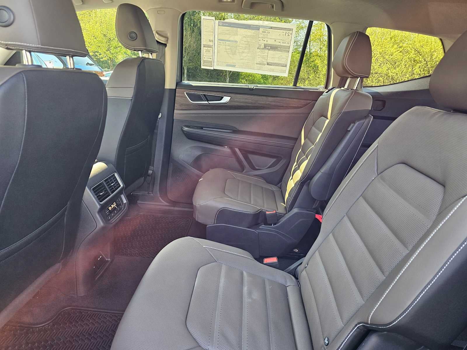 2025 Volkswagen Atlas 2.0T SEL 4MOTION