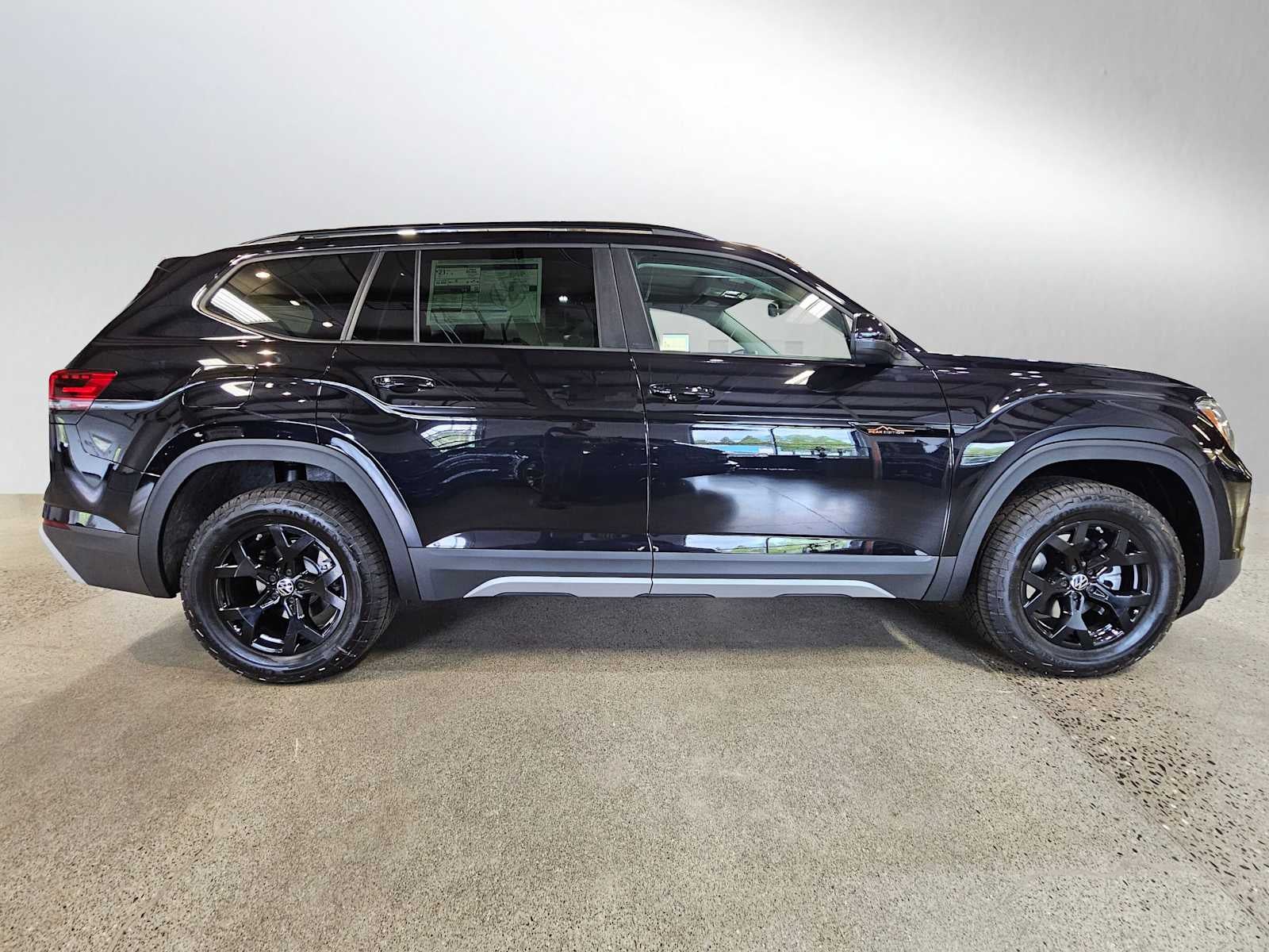 2026 Volkswagen Atlas 2.0T Peak Edition 4MOTION