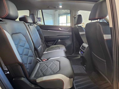 2025 Volkswagen Atlas 2.0T Peak Edition 4MOTION