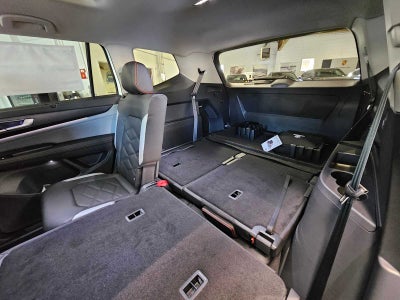 2025 Volkswagen Atlas 2.0T Peak Edition 4MOTION