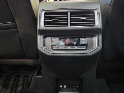 2025 Volkswagen Atlas 2.0T Peak Edition 4MOTION