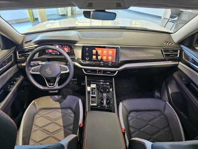 2025 Volkswagen Atlas 2.0T Peak Edition 4MOTION