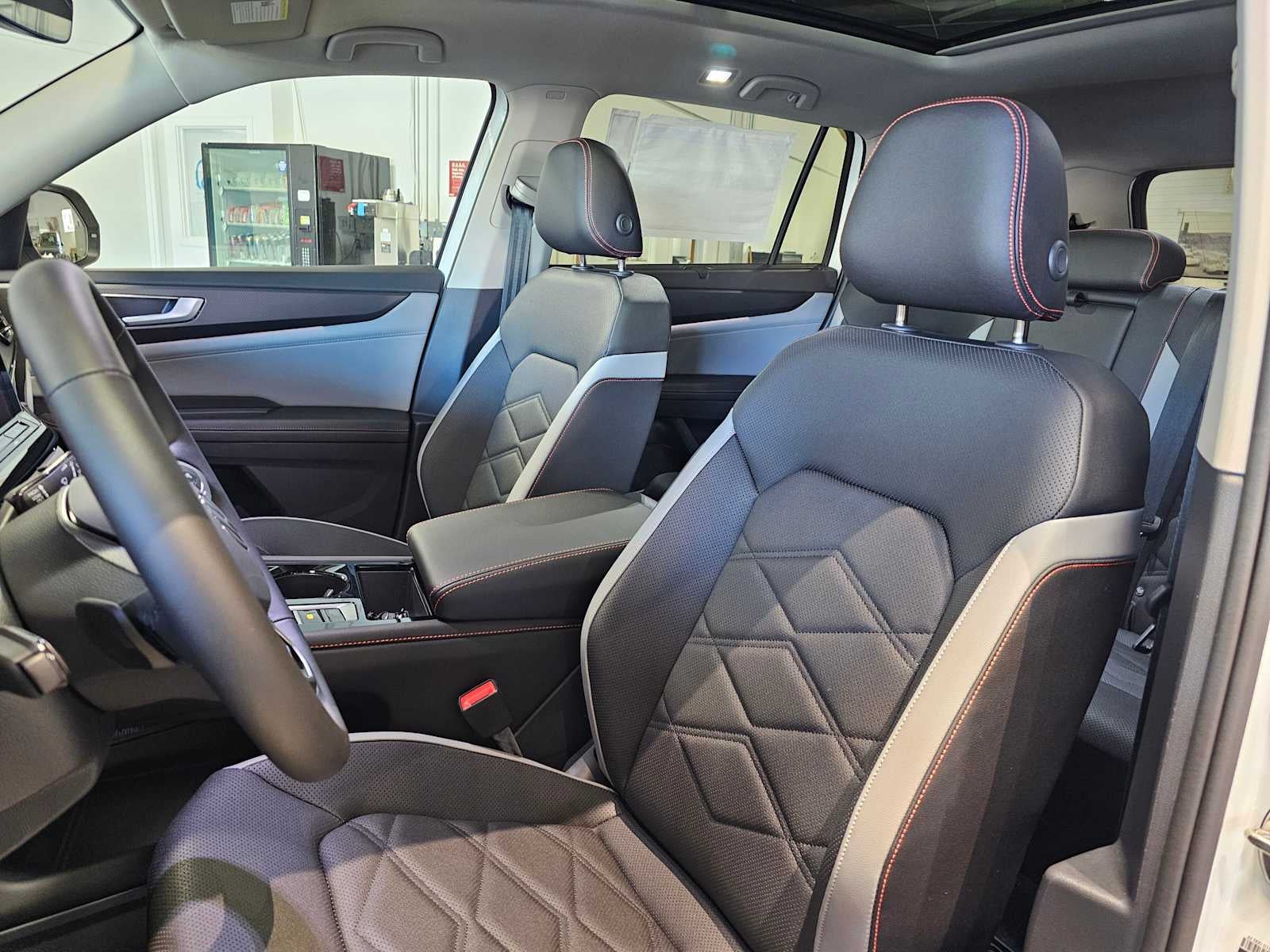 2025 Volkswagen Atlas 2.0T Peak Edition 4MOTION