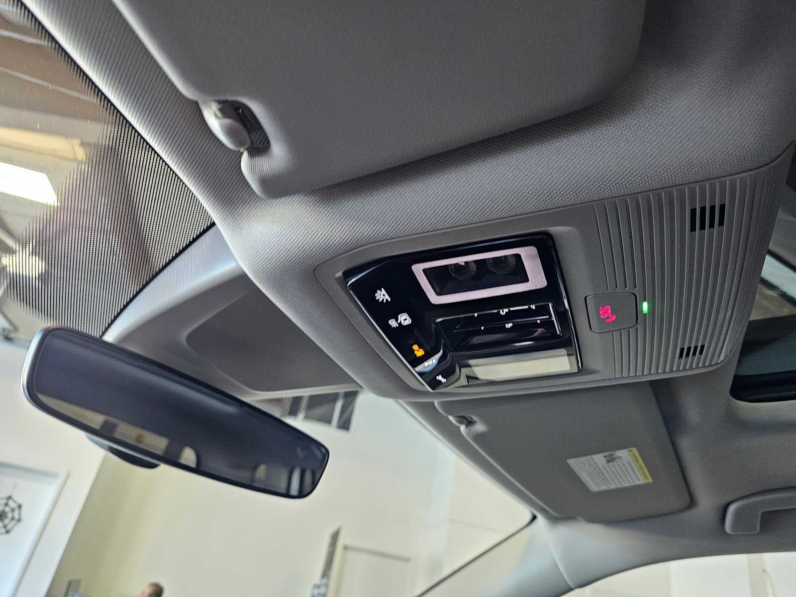 2025 Volkswagen Atlas 2.0T Peak Edition 4MOTION