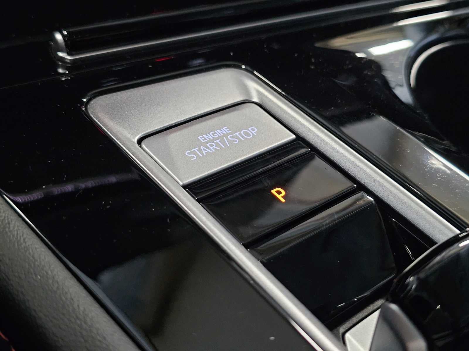 2025 Volkswagen Atlas 2.0T Peak Edition 4MOTION