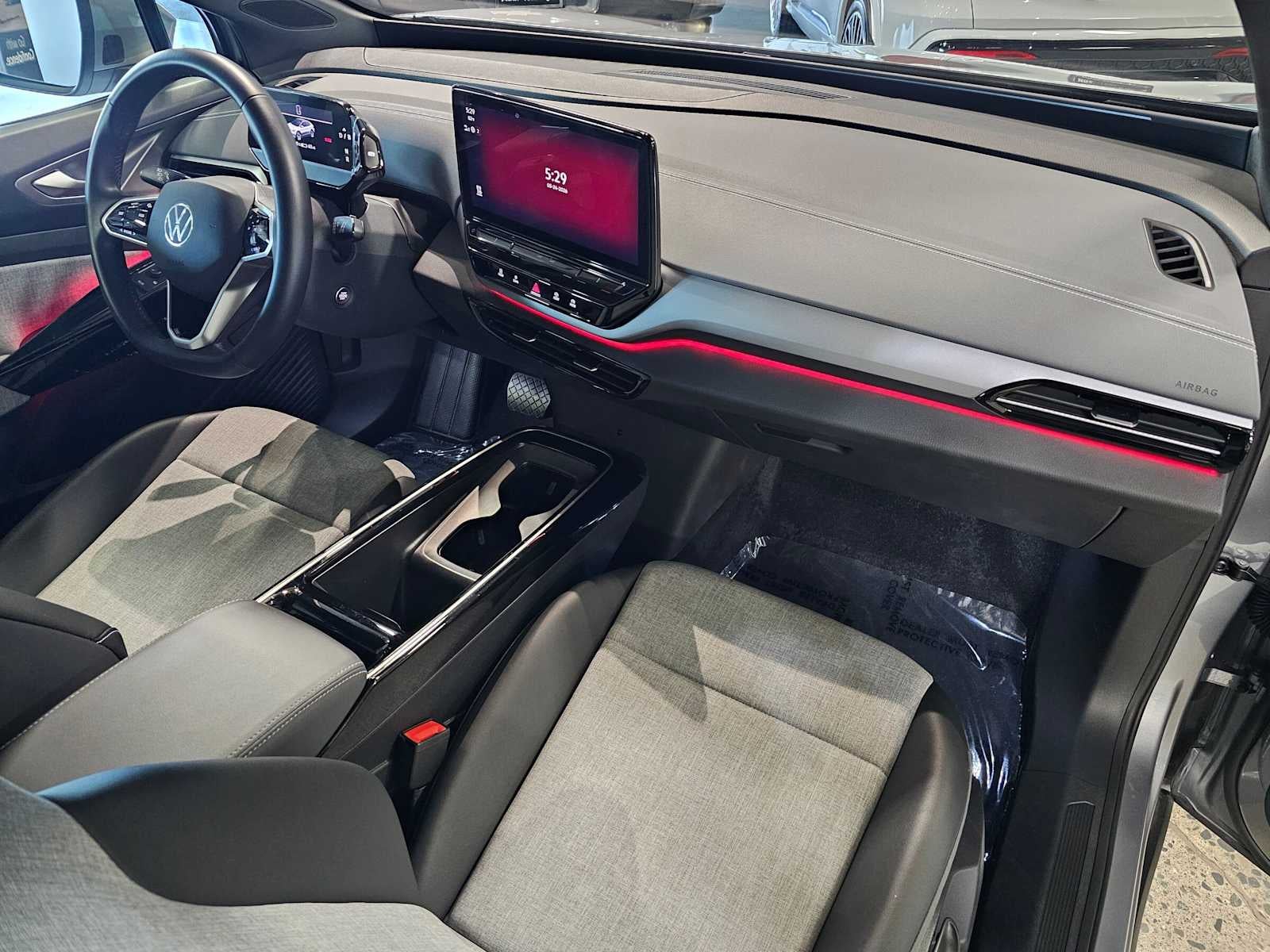 2023 Volkswagen ID.4 Pro