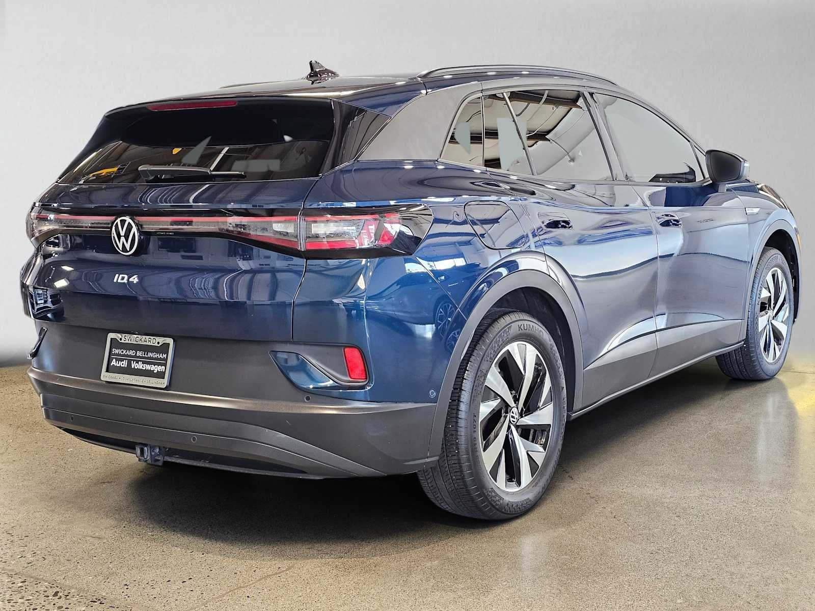 2023 Volkswagen ID.4 Pro
