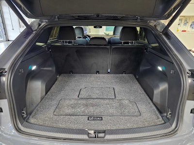 2025 Volkswagen Atlas Cross Sport 2.0T SEL Premium R-Line 4MOTION