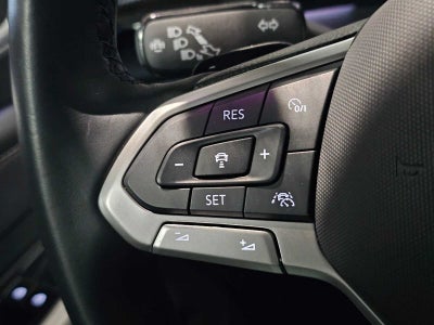 2025 Volkswagen Atlas Cross Sport 2.0T SEL Premium R-Line 4MOTION