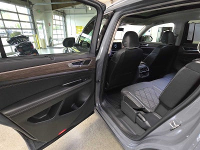 2026 Volkswagen Atlas 2.0T SEL Premium R-Line 4MOTION