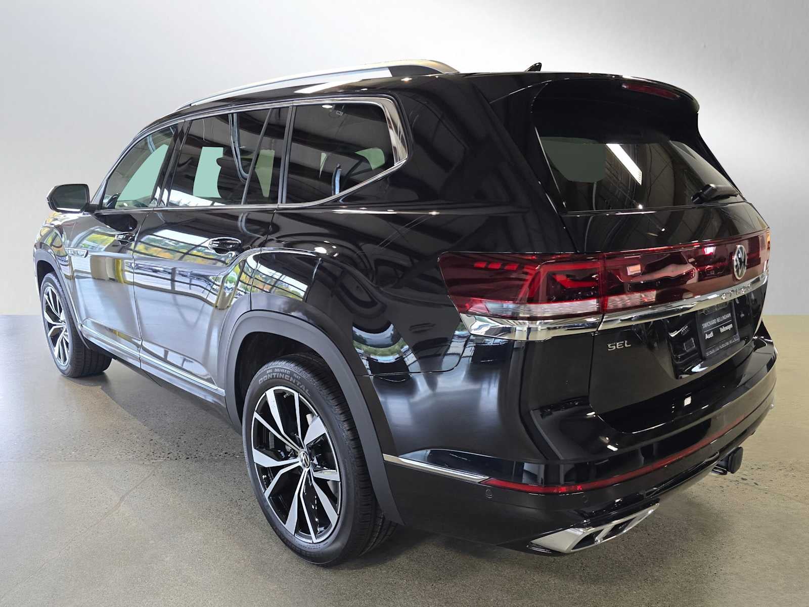 2026 Volkswagen Atlas 2.0T SEL Premium R-Line 4MOTION
