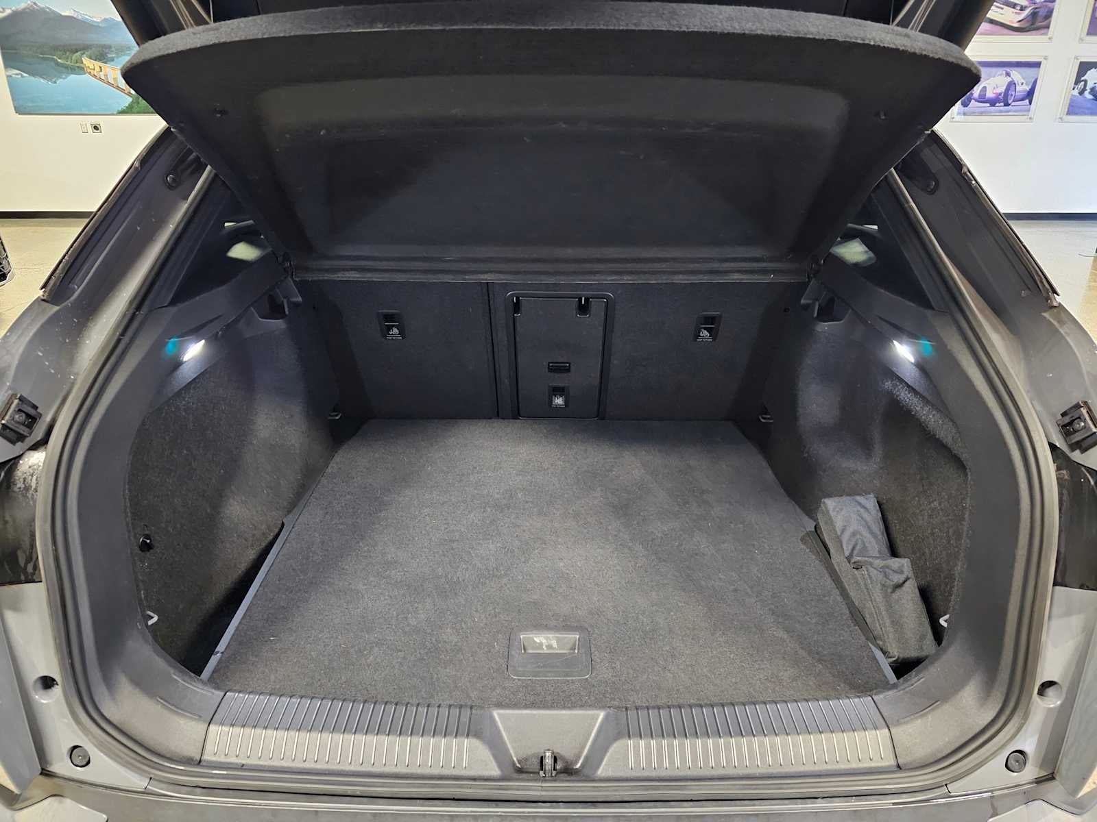 2023 Volkswagen ID.4 Pro S AWD w/SK On Battery