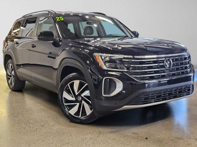 2025 Volkswagen Atlas 2.0T SE w/Technology 4MOTION