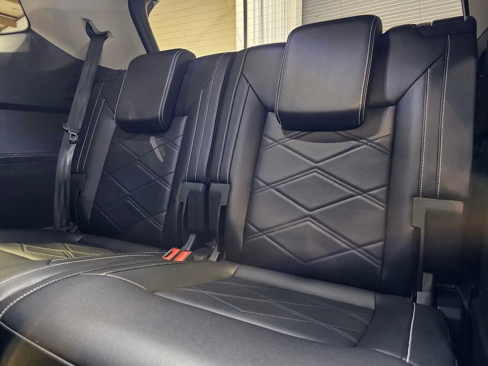 2024 Volkswagen Atlas 2.0T SE w/Technology 4MOTION