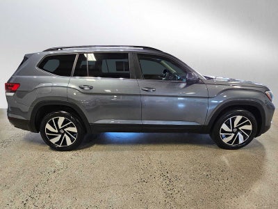 2024 Volkswagen Atlas 2.0T SE w/Technology 4MOTION